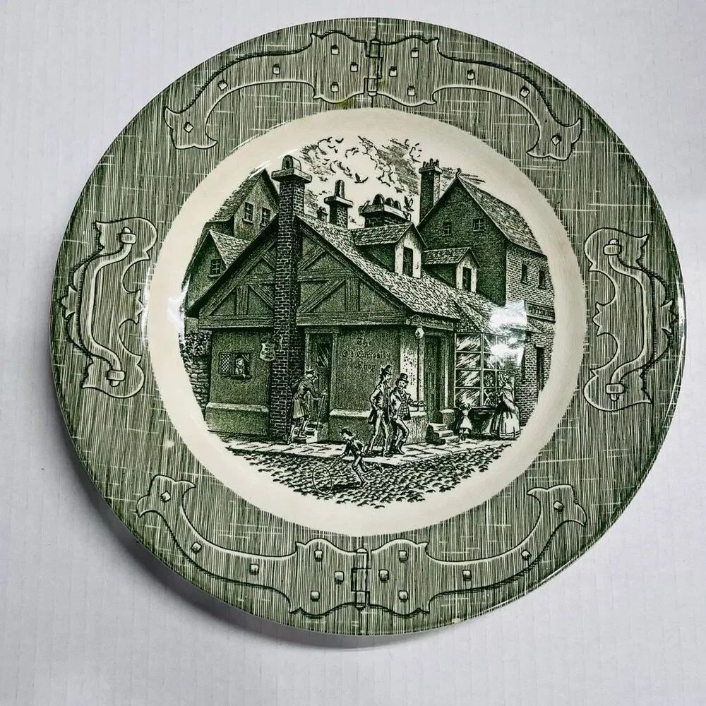 Royal China The Old Curiosity Shop Dinner Plate   10”